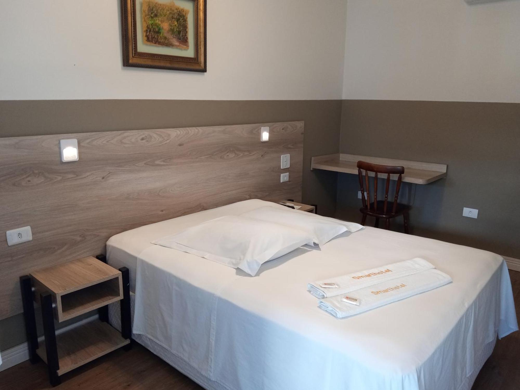 Smart Hotel เฮจิสโตร ห้อง รูปภาพ