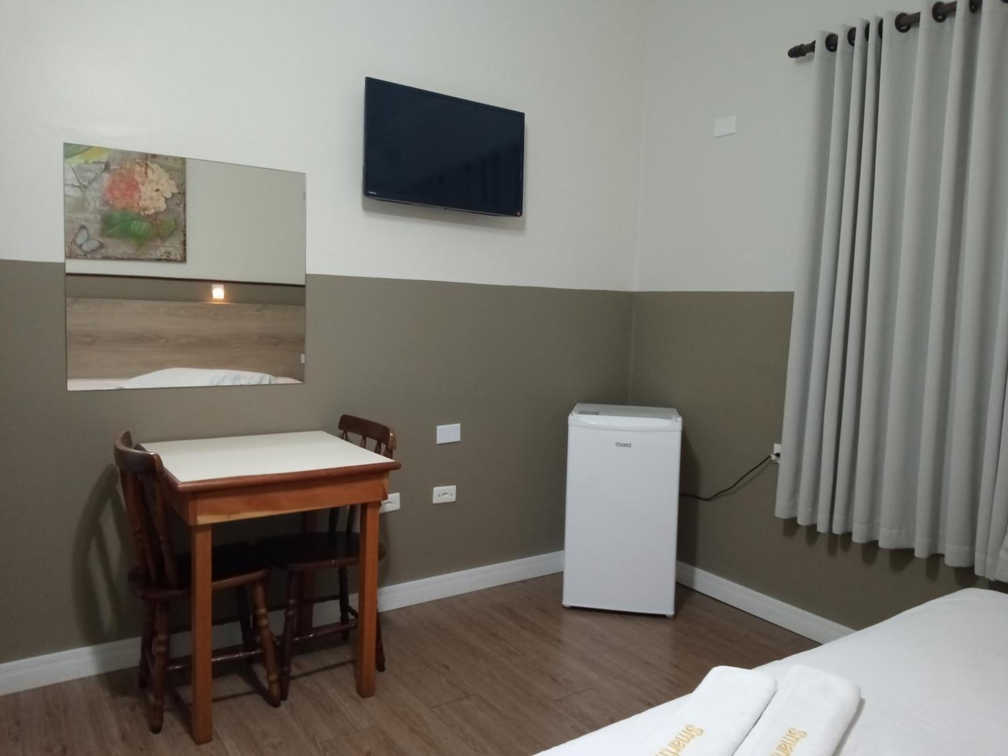 Smart Hotel เฮจิสโตร ห้อง รูปภาพ