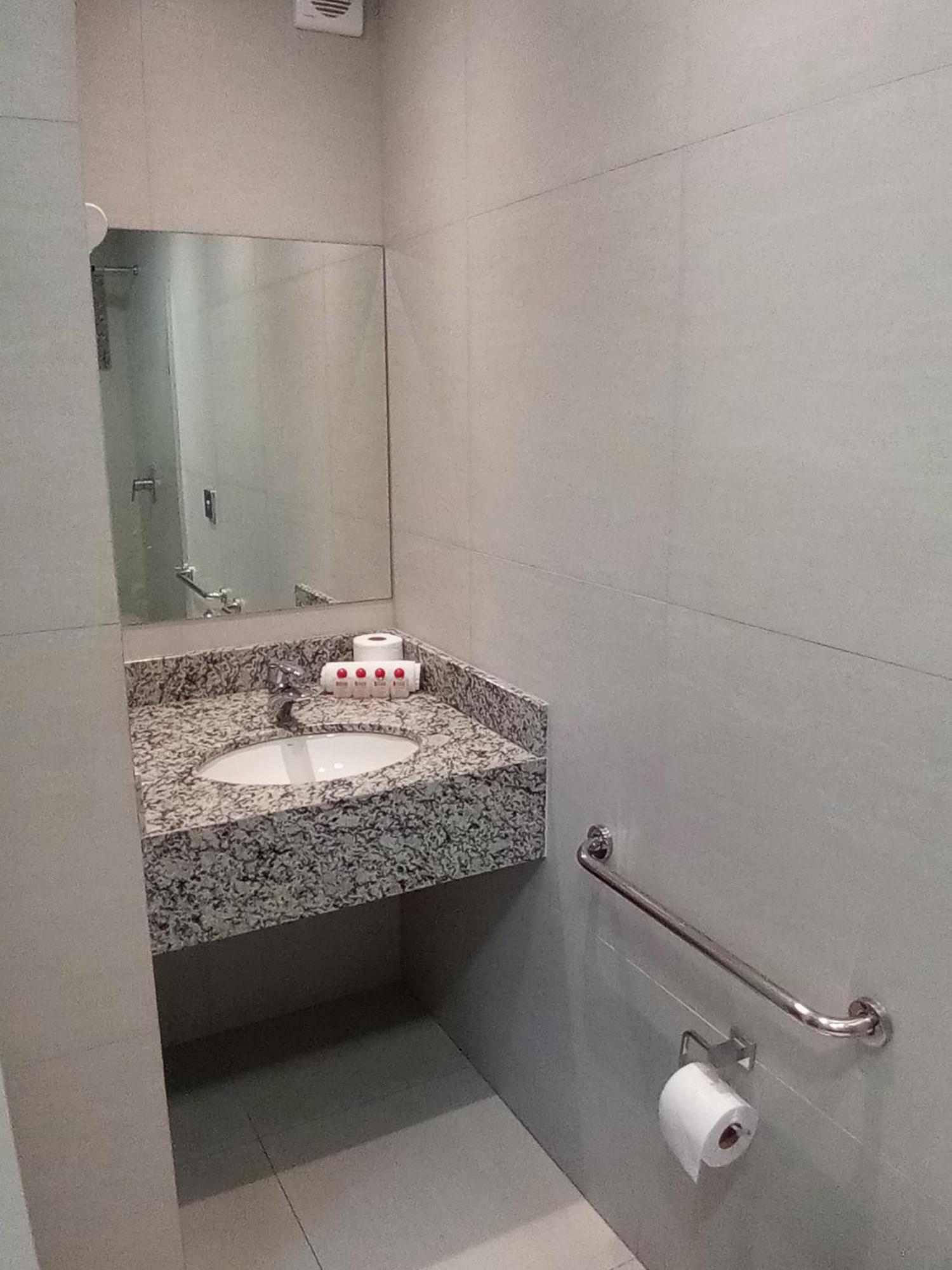 Smart Hotel เฮจิสโตร ห้อง รูปภาพ